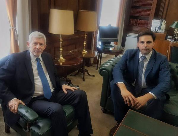 REUNIÓN CON EL MINISTRO PETTIGIANI PRESIDENTE DE LA SCBA