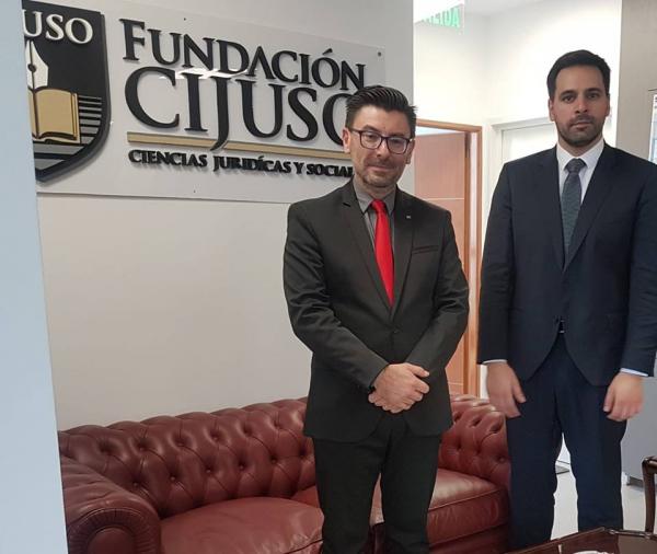 ENCUENTRO DEL PRESIDENTE DEL COLEGIO CON EL DR. CARLOS CAMPS