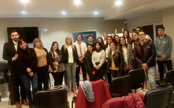 SE REALIZÓ LA JORNADA DE DERECHO PENAL "AUTORÍA Y PARTICIPACIÓN"