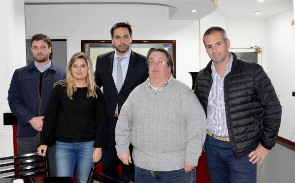 “EL COLEGIO TE ESCUCHA”:  POSITIVA REUNIÓN CON PROFESIONALES EN ALVEAR