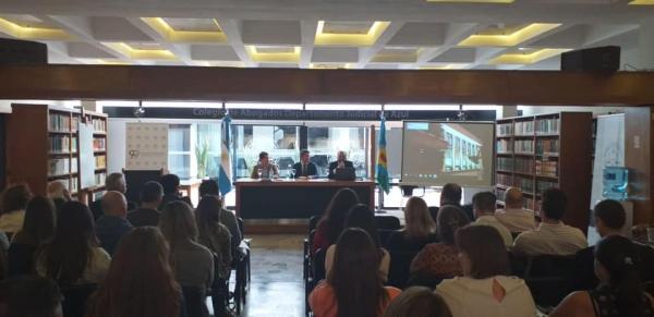 INTENSA JORNADA DE CAPACITACIONES SOBRE DIFERENTES ESPECIALIDADES DEL DERECHO