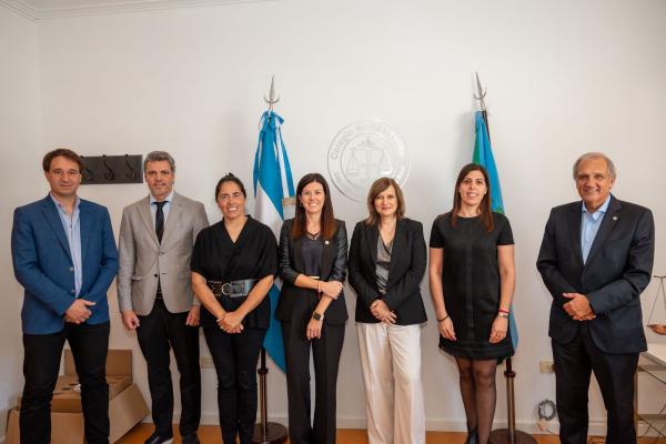 Se realizó la Mesa Directiva de FACA en la sede del Colegio