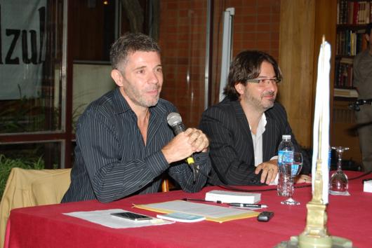 La disertación del Lic. Leonardo Gorbacz junto con el Dr. Sergio F. A. Espósito.