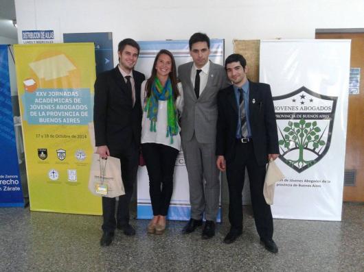 Representantes del Colegio de Abogados de Azul en las Jornadas: Dres. Martín Ghio, Magdalena Mauhourat, Nicolás Curuchet y Gastón Argeri